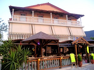 Zakynthos Accommodation - Art Cafe Studios & Apartments