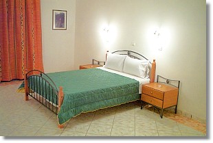 Remezzo Apartments and Studios in Amoudi - Alykanas Zakynthos Zante Greece