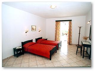 Remezzo Apartments and Studios in Amoudi - Alykanas Zakynthos Zante Greece